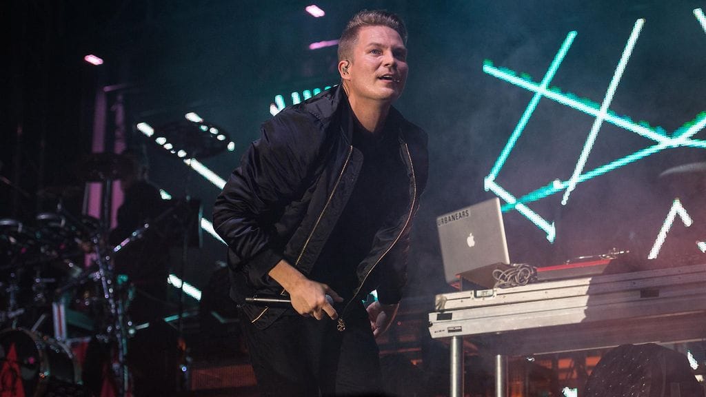 Cheek esiintyi Wanaja Festivalilla Hämeenlinnassa 23. heinäkuuta 2016.