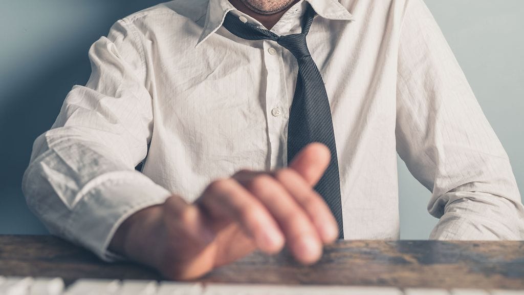 Etenkin miehet uskaltautuvat tyydyttämään itseään myös töissä.