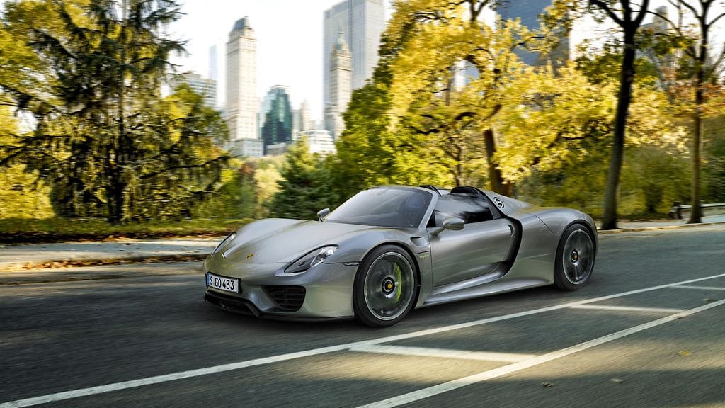 Porsche 918 Spyder, jollaisella muun muassa Zlatan Ibrahimovic ajelee.