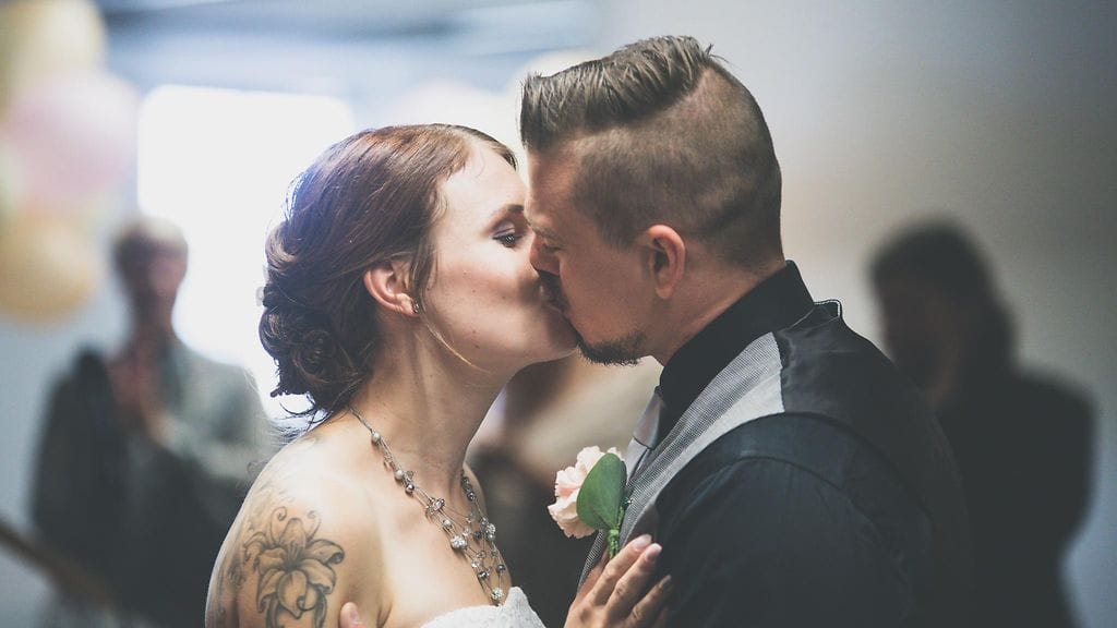 Maria ja Markus Sevola tanssilattialla