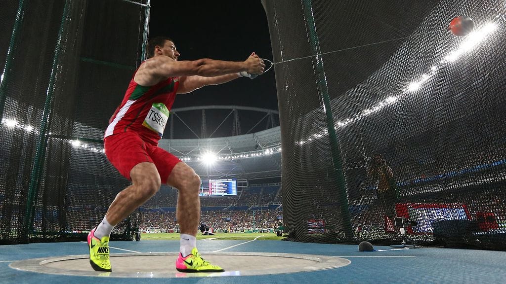 Ivan Tihon heitti Riossa hopealle.