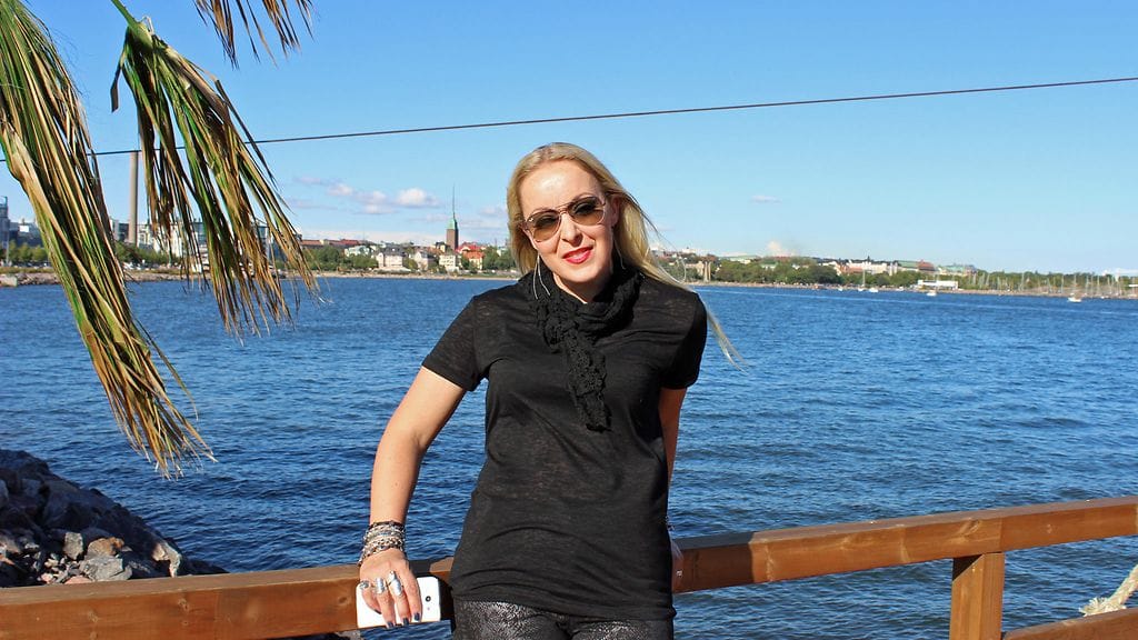 Päivi Lepistö Hernesaaren Rannassa elokuussa.