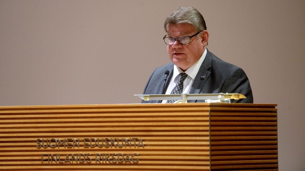 Soini painotti puheessaan terrori-iskun uhan pienuutta yksittäiselle suomalaiselle.