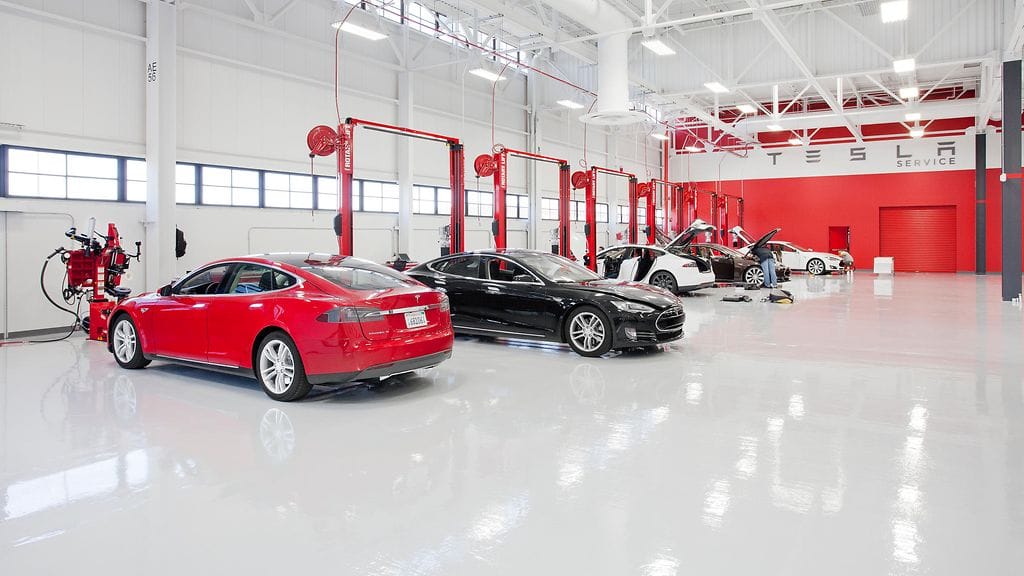 Tehokkaampi akkupaketti on saatavilla sekä S- että X-mallistoon.