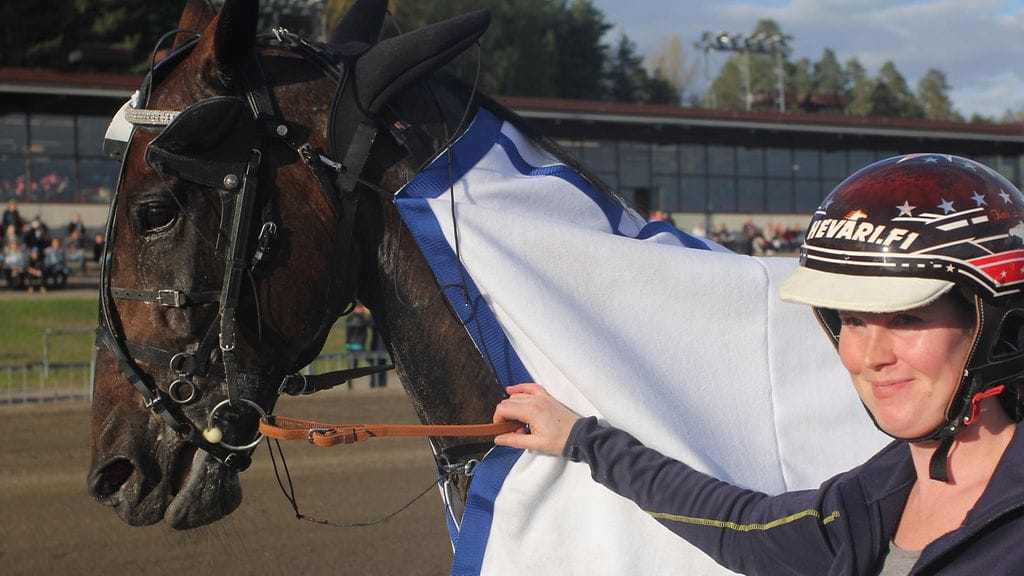 Outlaw Merci ja Kati Lindsberg.