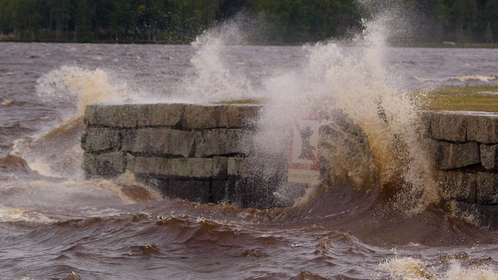 Tältä näytti Rauli-myrsky Iisalmessa vuonna 2016.