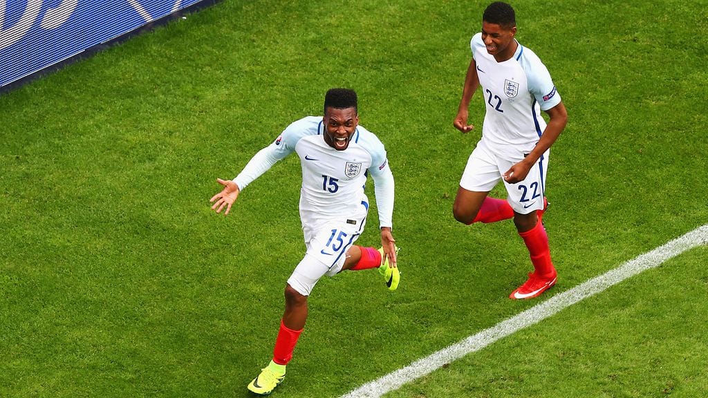 Daniel Sturridge (15) jatkaa maajoukkueessa, Marcus Rashfordille tulee tauko.