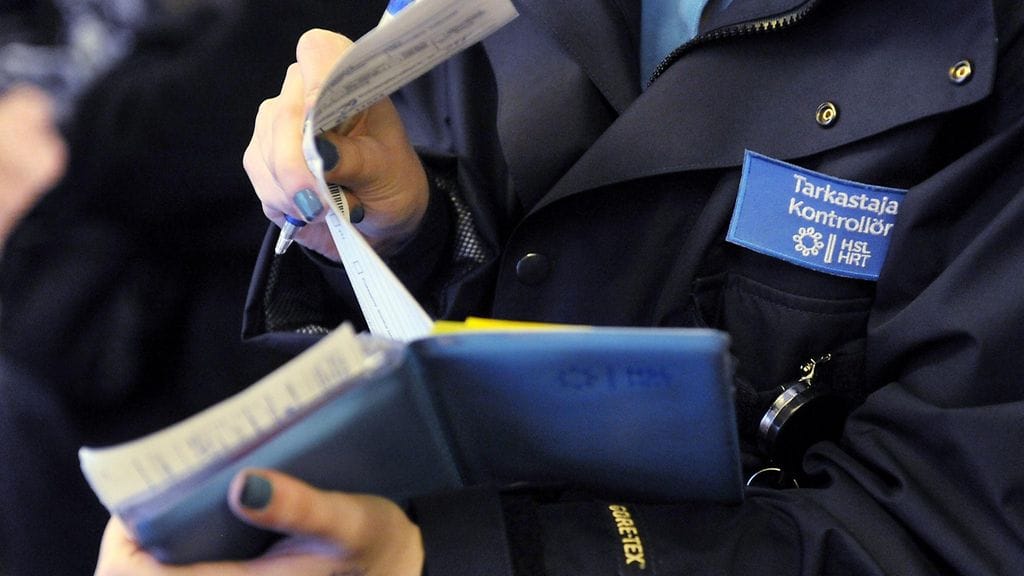 Voimassa oleva häiriömerkintä maksamattomasta tarkastusmaksusta on tällä hetkellä noin 32 000:lla. Kuvituskuva.