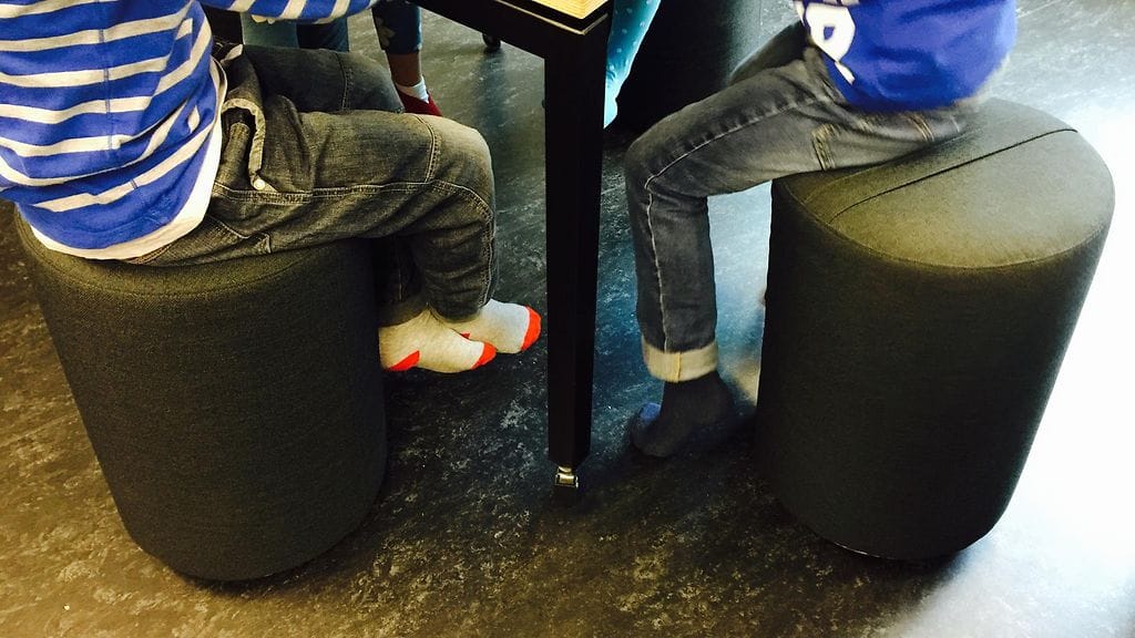 Kalasatama heiluvat tuolit