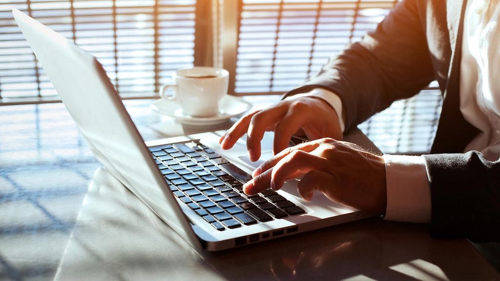 Valosensori voi kertoa kuinka usein käyt töissä.