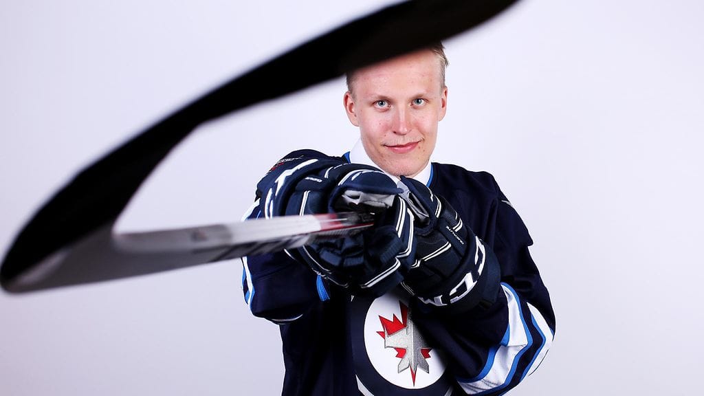 Patrik Laine oli kesän varaustilaisuuden huippunimiä.