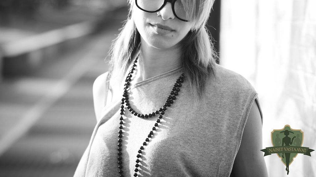 Juttusarjassa naiset vastaavat joka viikko lukijoiden kysymyksiin.