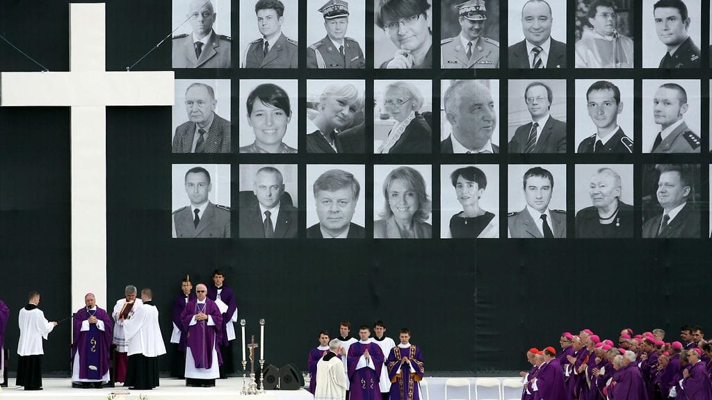 Smolenskin lentoturmassa kuoli presidentin lisäksi muita keskeisiä vaikuttajia.