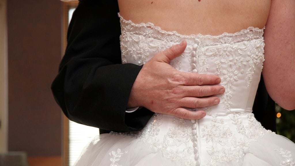 Isä ehti tanssia tyttärensä kanssa viimeisen tanssin ennen kuolemaansa.