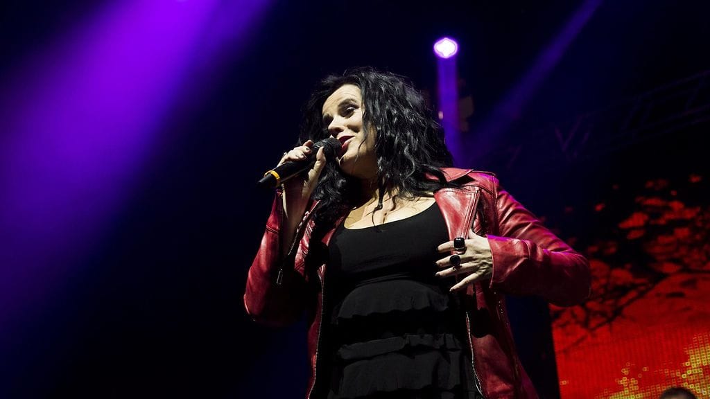 Kaija Koo lavalla Vain elämää -konsertissa 28. joulukuuta 2014.