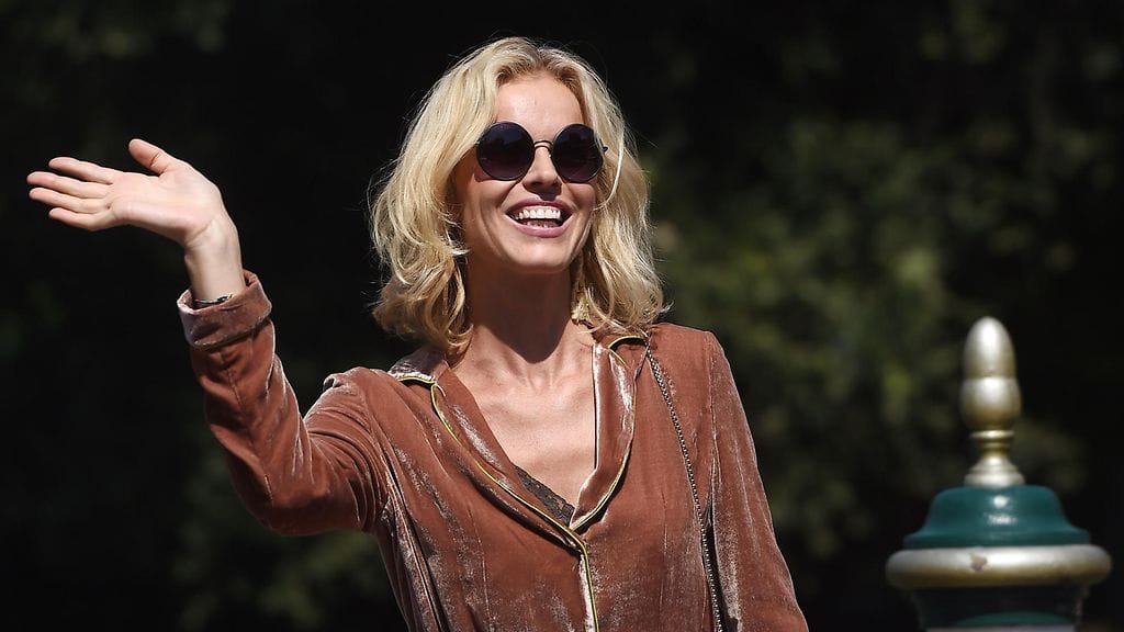 Sametti on varma syksyn merkki.