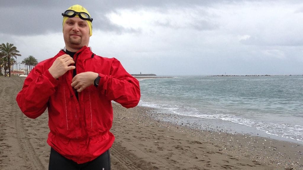 Tuomas Kaario aloittamassa harjoitusta Malagassa, lähellä Gibraltaria.