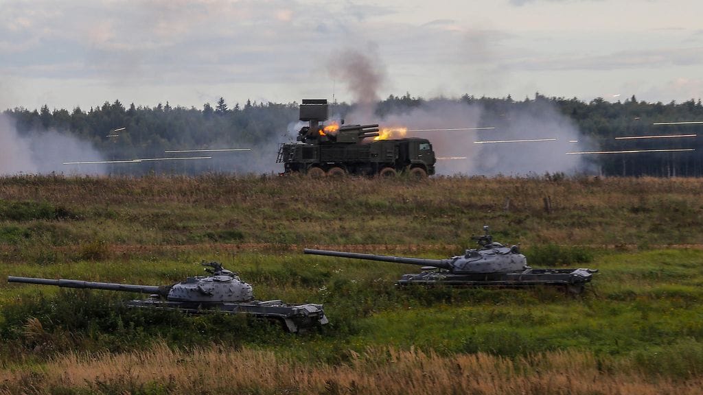 Kuvituskuvaa Venäjän sotaharjoituksista Moskovan liepeiltä Kubinkan kaupungin alueelta 6.9.2016.