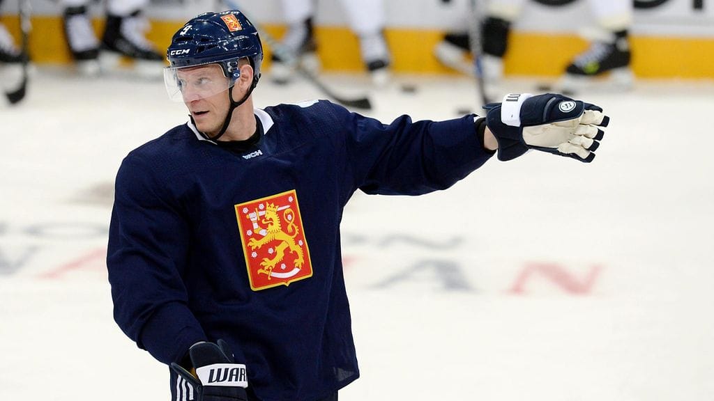 Mikko Koivu toimii Leijonien kapteenina Torontossa.