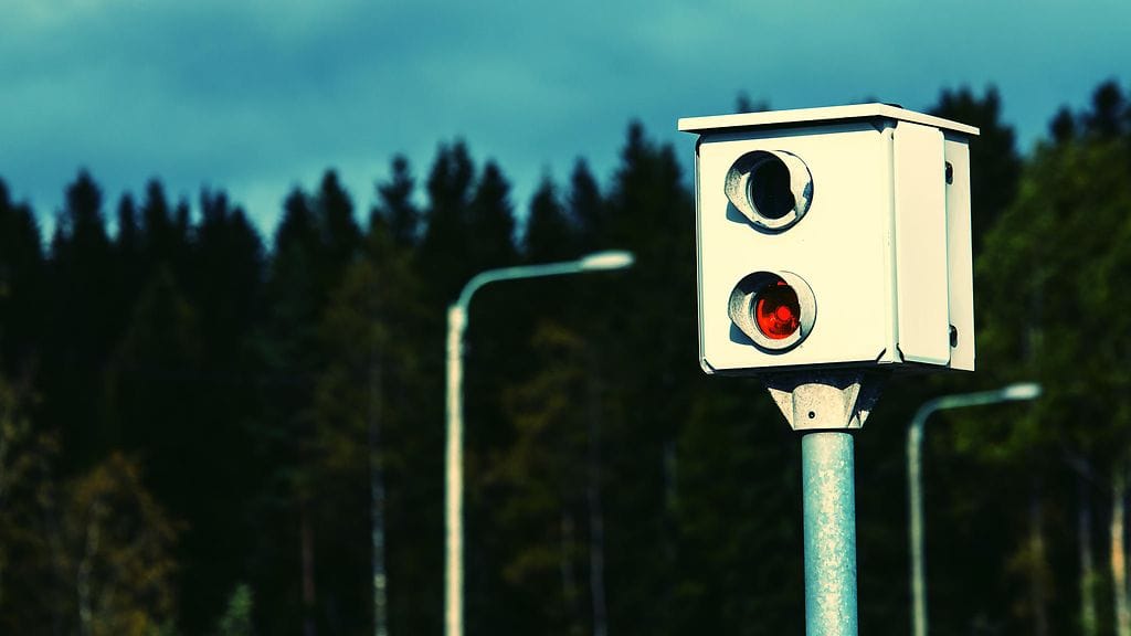 Olisiko perussakko jokaiselle kansalaiselle sopiva maksu, jos poliisin sakkobudjetti ei muuten täyty?