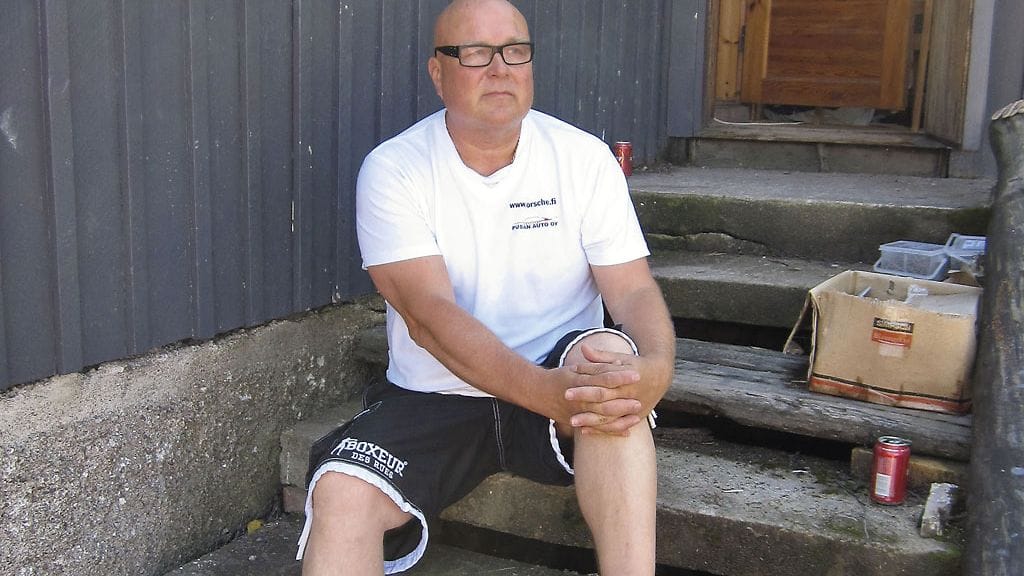 Christer Lybäck menneisyyden raunioilla.