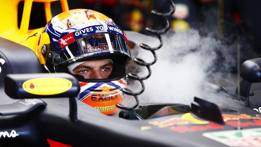 Kuuminta hottia? Helmut Marko ylistää Max Verstappenia kovin sanoin.