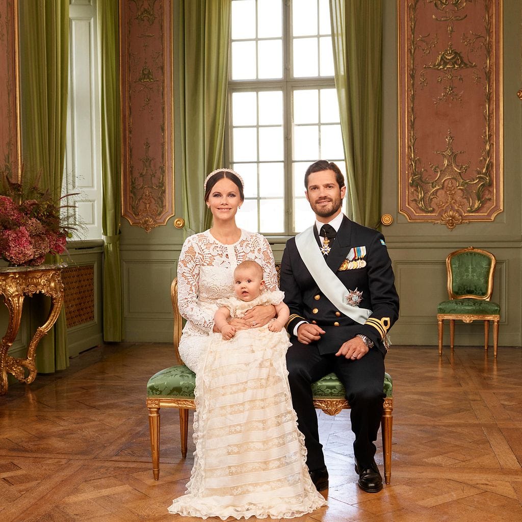 Prinssi Alexander ristiäiskuva 2 PERUS