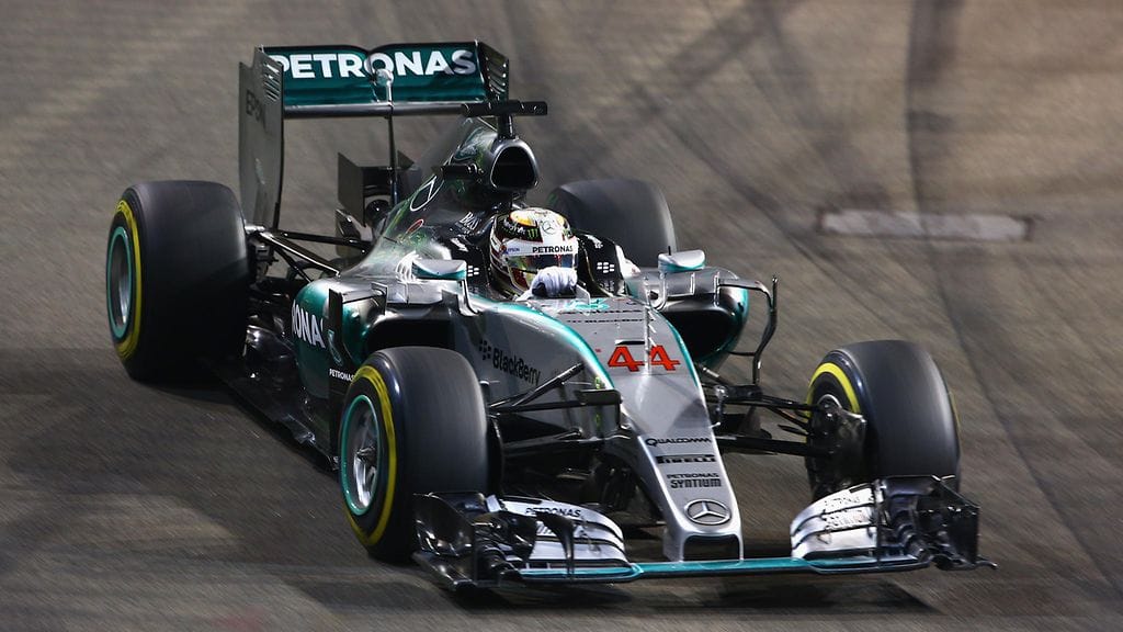 Lewis Hamilton keskeytti Singaporessa viime vuonna.