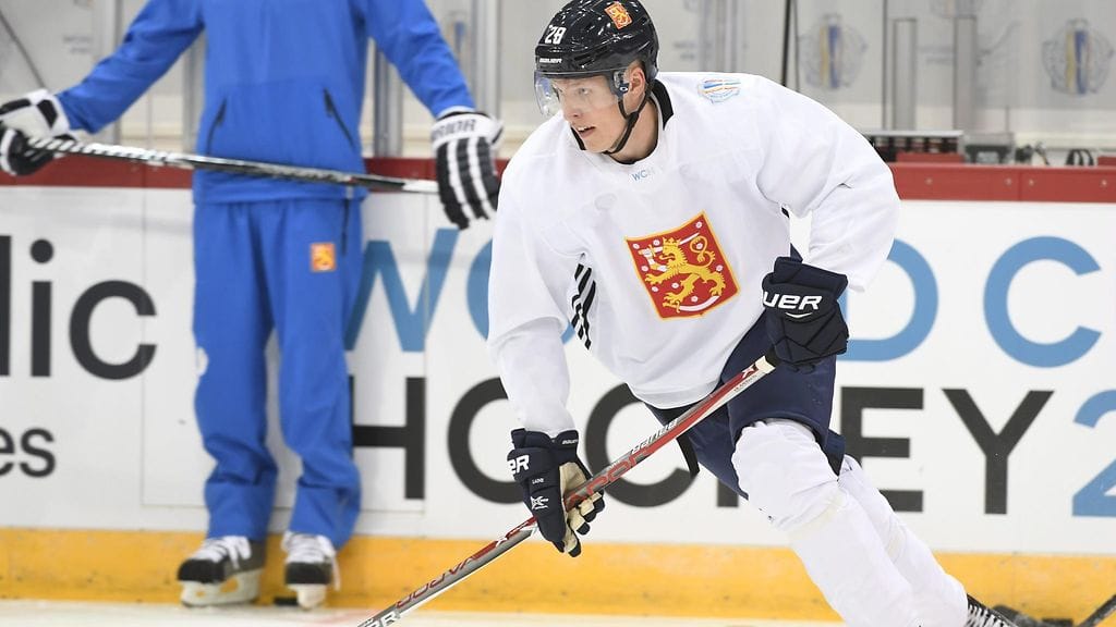 Patrik Laineen laukaus ihastuttaa myös länsinaapurissa.