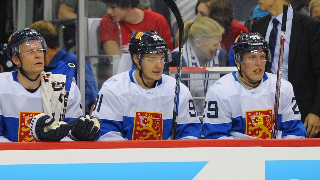 Mikko Koivu, Aleksander Barkov ja Patrik Laine.