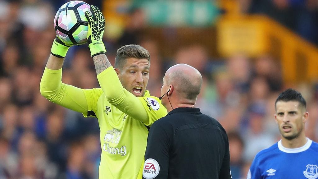 Maarten Stekelenburg aneli ymmärtämystä Lee Masonilta.