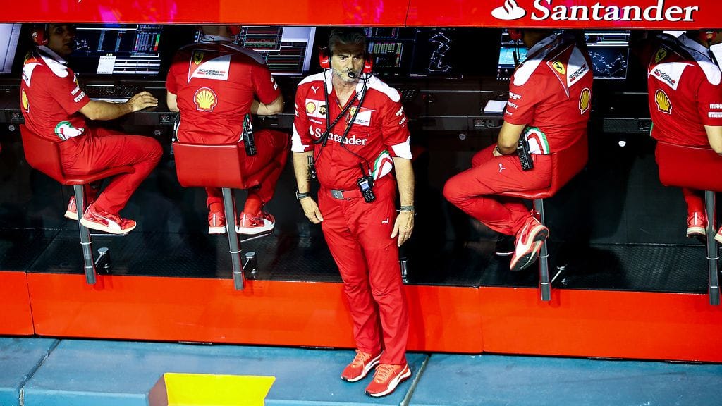 Maurizio Arrivabenen johtama Ferrari on muuttunut joukoksi pelkureita, tylyttää entinen pääinsinööri Luca Baldisserri.