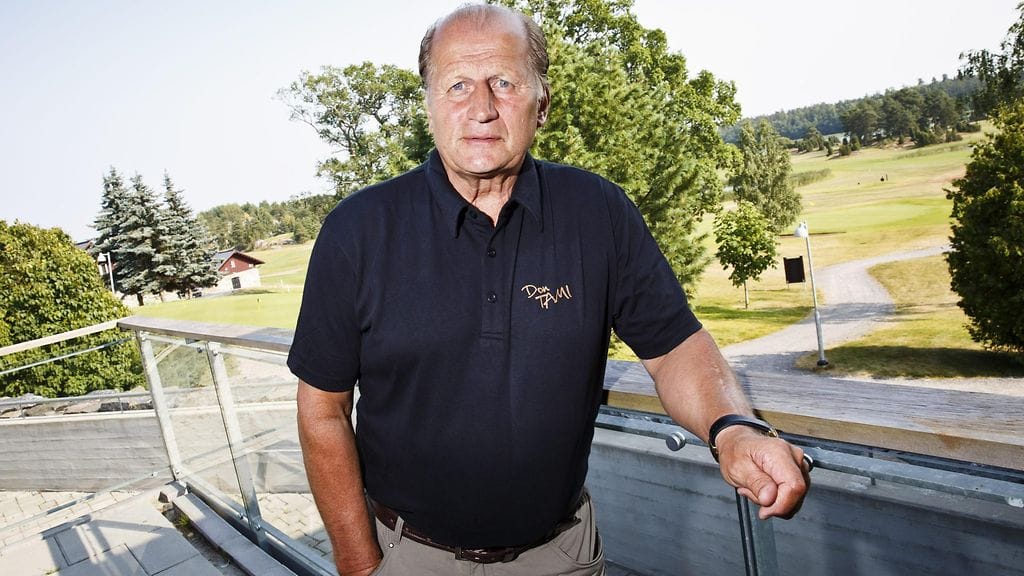 Juhani Tamminen teki pelaajauransa rahakkaimman sopimuksen golfkentän laidalla.