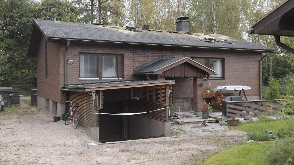 Omakotitalo espoo tuhopoltto friisilä kauko polttopullo molotov
