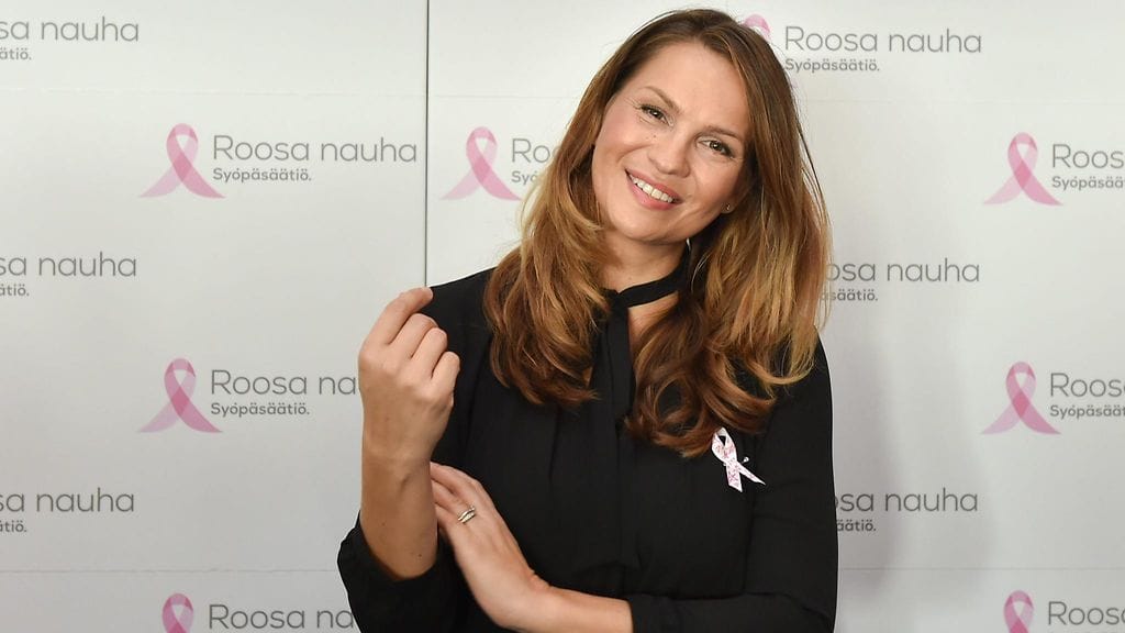 Janina Fry joutui kohtaamaan rintasyövän.