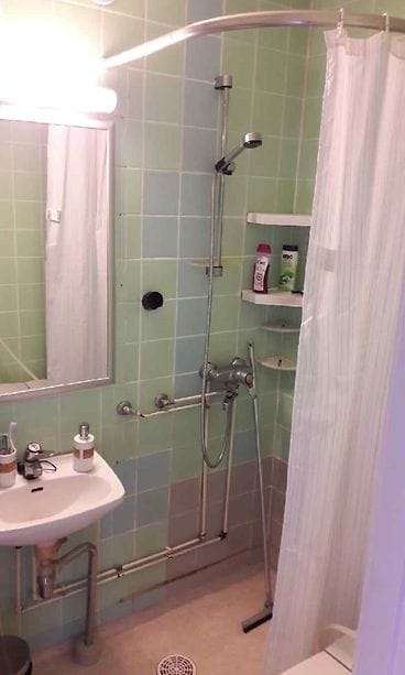 kimmon kylpyhuone3 ensitreffit alttarilla