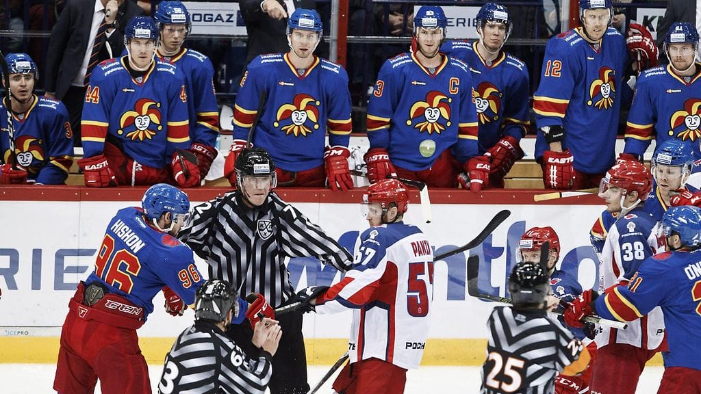 Jokerit-TsSKA -ottelussa tunteet kuohahtelivat.
