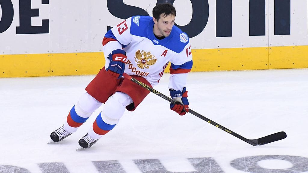 Pavel Datsjuk joutui seuraamaan sivusta Suomi-ottelun loukkaantumisen vuoksi.