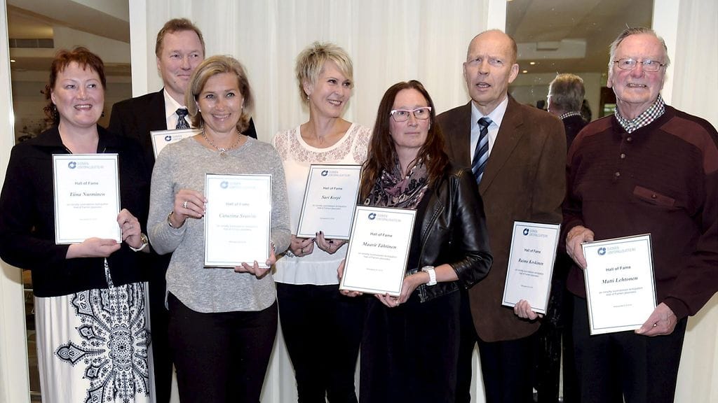 Tiina Nurminen, Kari Kalin, Catarina Svenlin, Sari Korpi, Maarit Tähtinen, Raimo Koskinen ja Matti Lehtonen