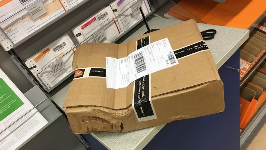 Porilaisen Samin tilaama näytönohjain oli vääntynyt postissa käyttökelvottomaksi