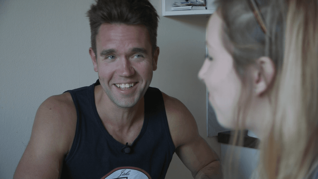 Ensitreffit alttarilla: Milla ja Kimmo muuttopuuhissa