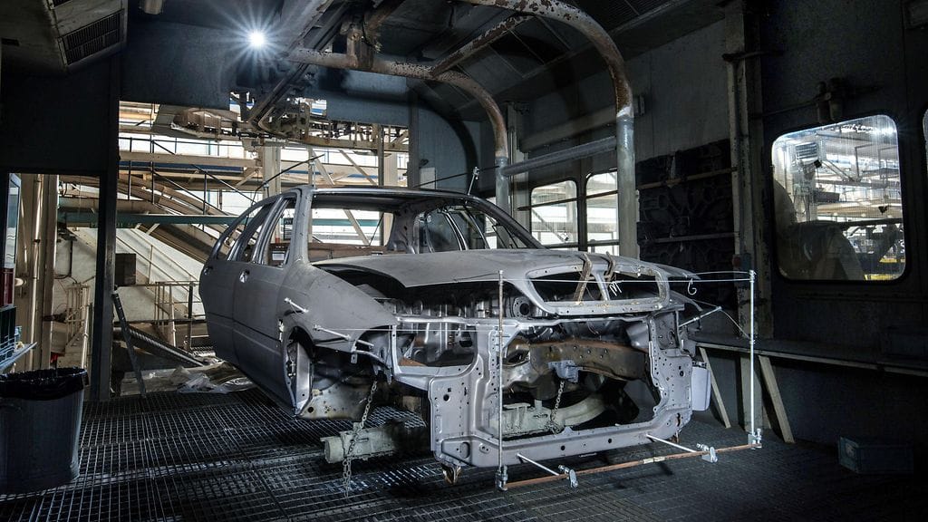 Henkilöauton kori seisoo yhä tuotantolinjalla, vaikka MG Rover lakkautti tuotantonsa Birminghamissa vuonna 2005.