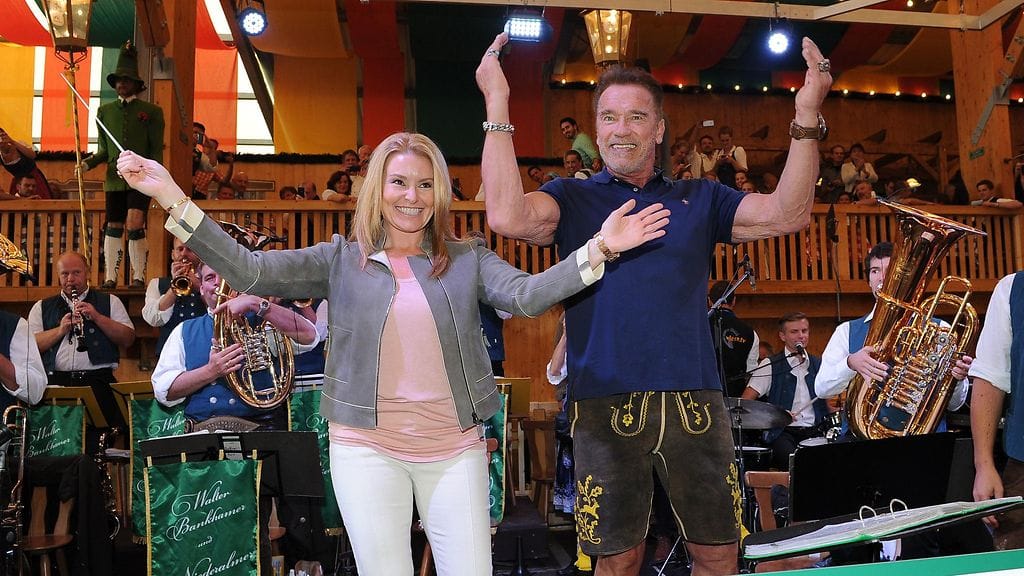 Arnold Schwarzenegger Oktoberfesteillä 27.9.2016 4