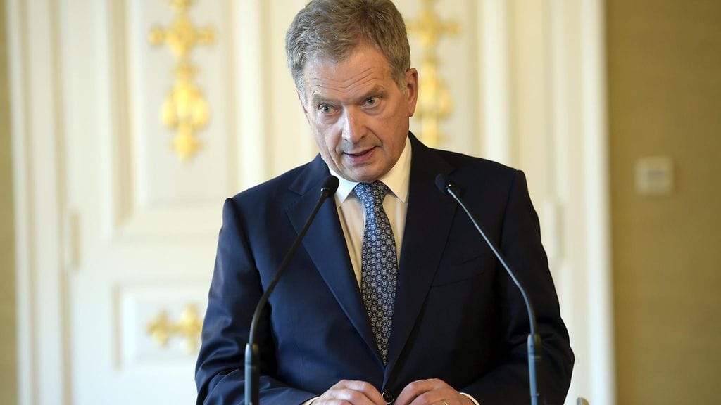Sauli Niinistö pitää tiedotustilaisuuden klo 11.
