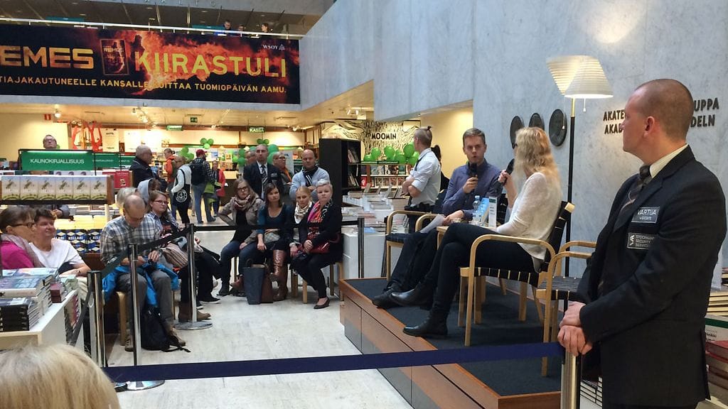 Anneli Auer sanoi yllättyneensä erityisesti nuorten osoittamasta kiinnostuksesta hänen tarinaansa.