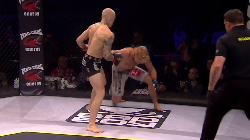 Aleksi Mäntykivi kypsytti Sören Bakin reilussa minuutissa.