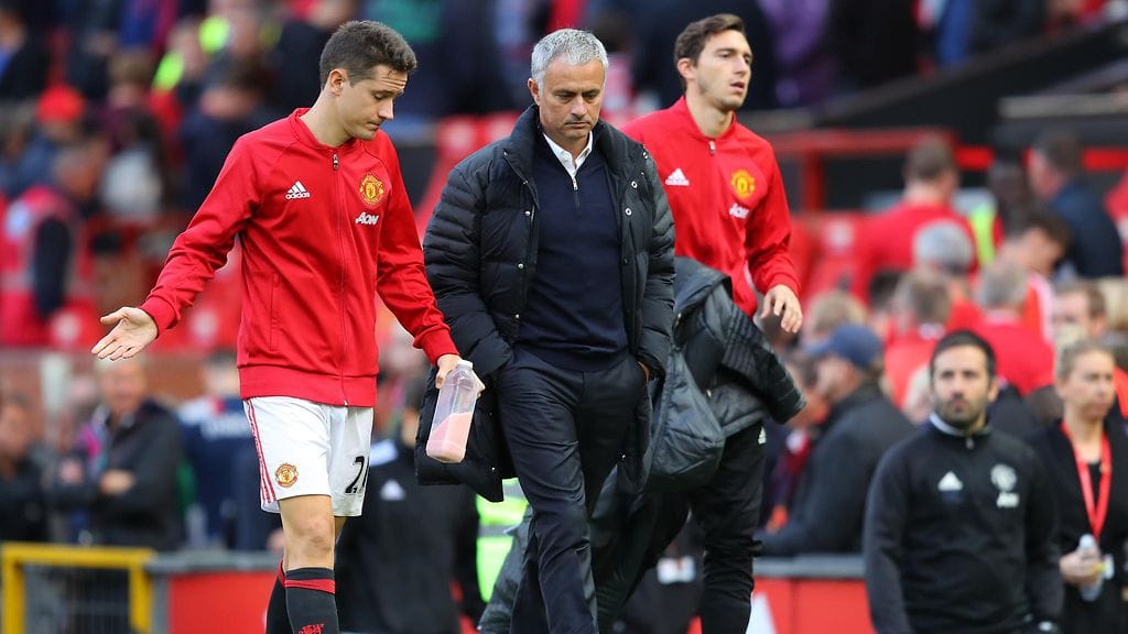 Jose Mourinhon luotsaama Manchester United jäi 1-1-tasapeliin Stoken kanssa Old Traffordilla.