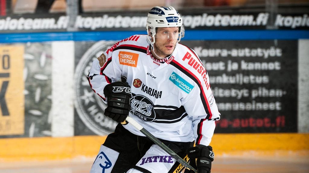 Olli Malmivaara pelasi viimeiset liigapelinsä TPS:ssä viime kaudella.