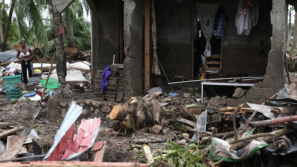 Myrsky on tuhonnut Haitissa kymmeniätuhansia koteja.