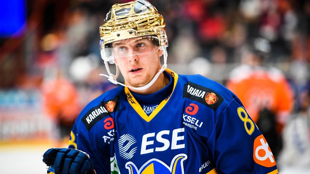 Henrik Koivisto jää sivuun.